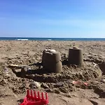 Joli 2 Pièces Avec Jardinet, Parking Privé, à 100m De La - - Fr-1-338-540 * Sète